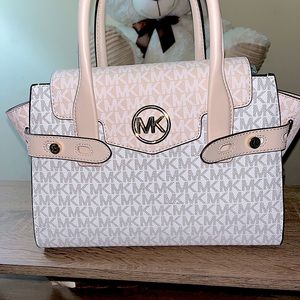 Michael Kors Brand New with Tags s Carmen Buff multi MD flap Satchel